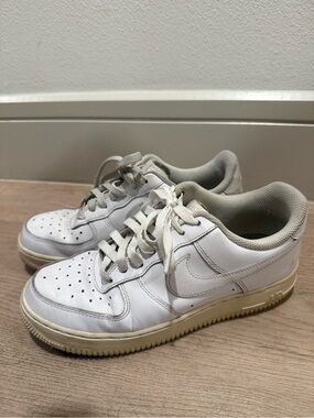 Nike Air Force 1 Low White Leather Sneakers Women’s 8.5
